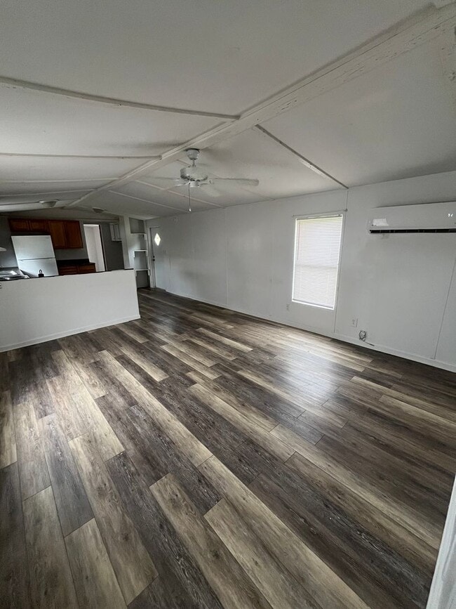 Photo - 8 Pin Oak Ln Unit 8 PIN OAK LANE