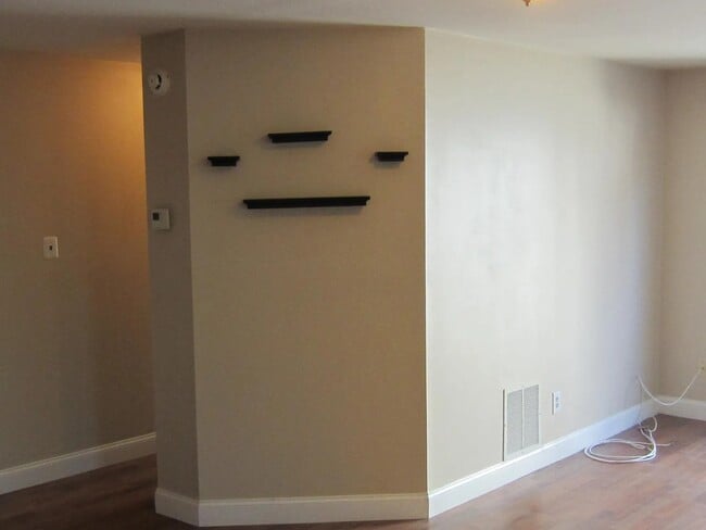 Building Photo - 0 Hillcroft Way