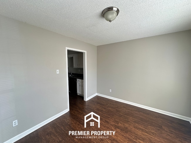 Photo - Spacious 3BR Memphis Home w/ Vaulted Ceilings, Brick Fireplace & Fenced Yard