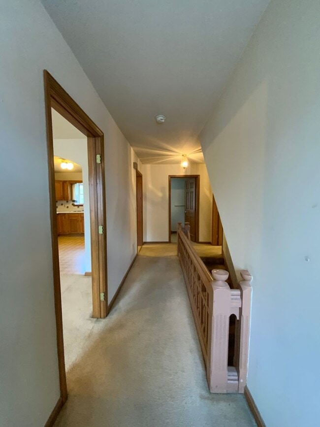 Photo - 140 W Main St Unidad 140 W MAIN ST- 2ND FL