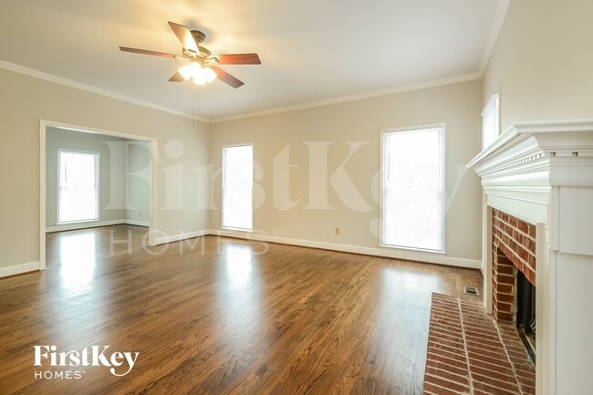 Photo - 1138 Saddlebrook Rd