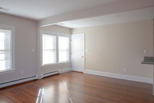 Building Photo - 146 Grove St Unit 2R Rental
