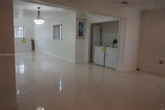 Photo - 3285 NW 97th St