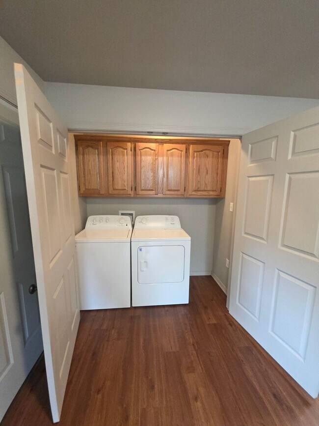 Photo - 224 E N St Unit 1