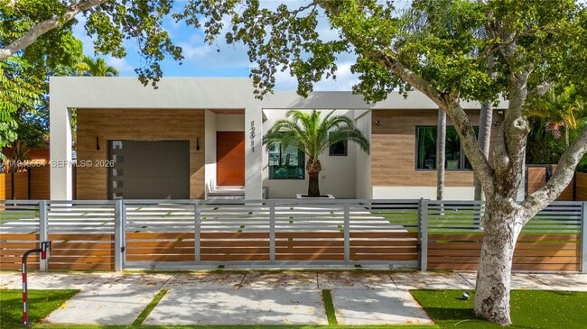 Photo - 12911 Oleander Rd