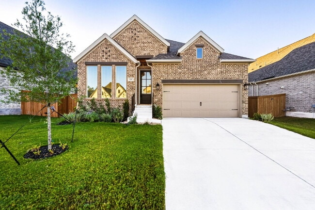 Photo - Elegant Home with Luxurious Features and R...