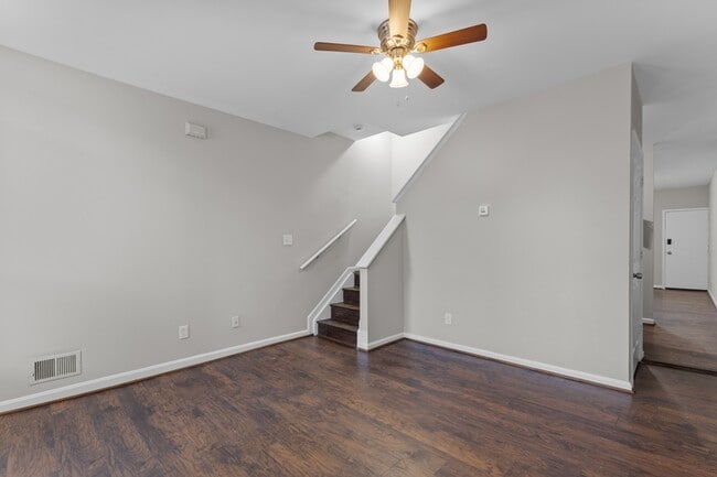 Photo - 209 N Patterson Park Ave
