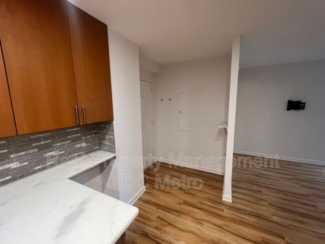 Photo - 2440 16th St NW Unidad APT 318