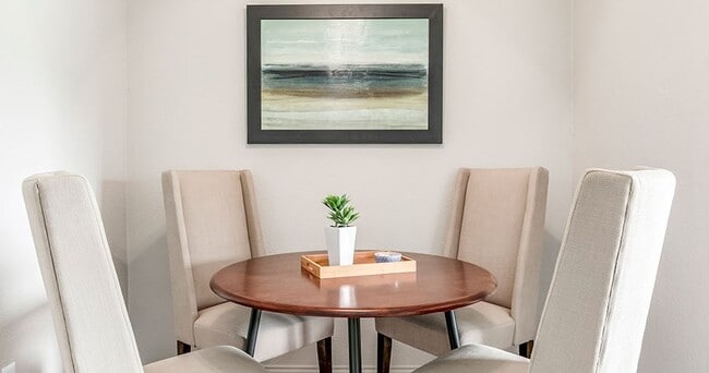 Whispering Lake Apartments