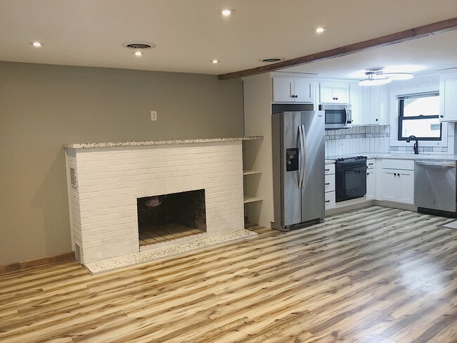 Photo - 721 S Kolbiaz Dr