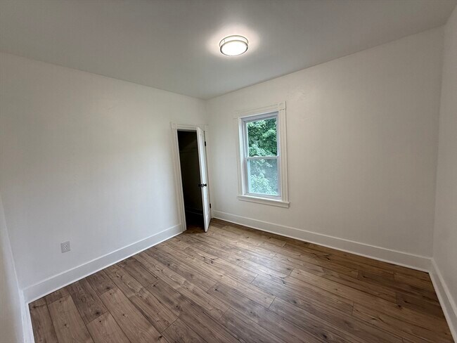 Photo - 19 Reeves St Unit 3