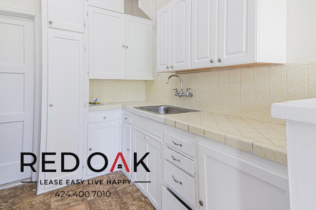 Photo - 5830 La Mirada Ave Unidad 5834D