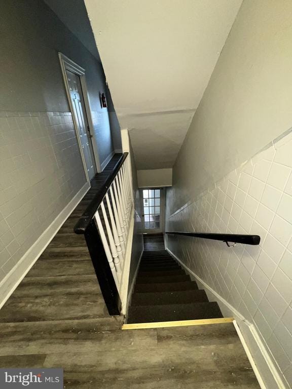 Photo - 129 W Miner St