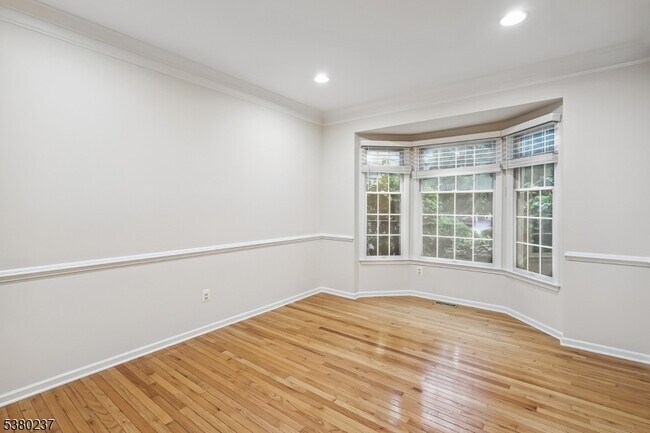 Photo - 91 Patriot Hill Dr