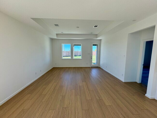 Photo - 9743 Lucky knot Ln