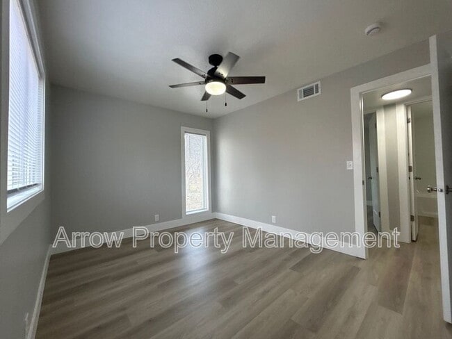 Photo - 1010 N 16th St