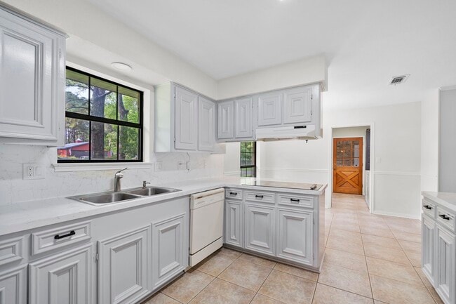 Building Photo - 17406 Bobcat Trail