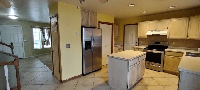 Photo - Great location Quaint Orem Home w 2 car garage!