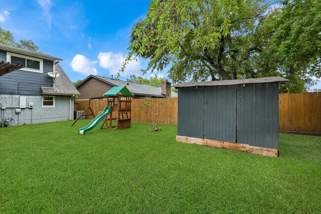 Photo - 7923 Dawnridge Dr