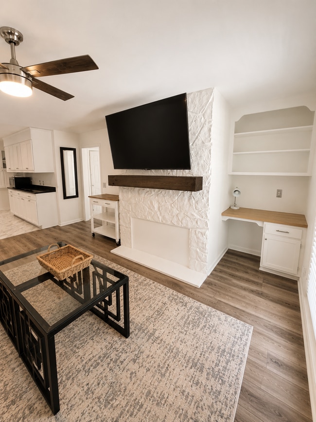 Photo - 92 Churchill Cir