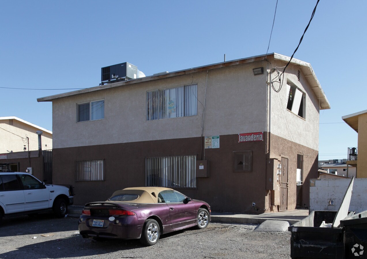 Photo - 514 McKellar Cir