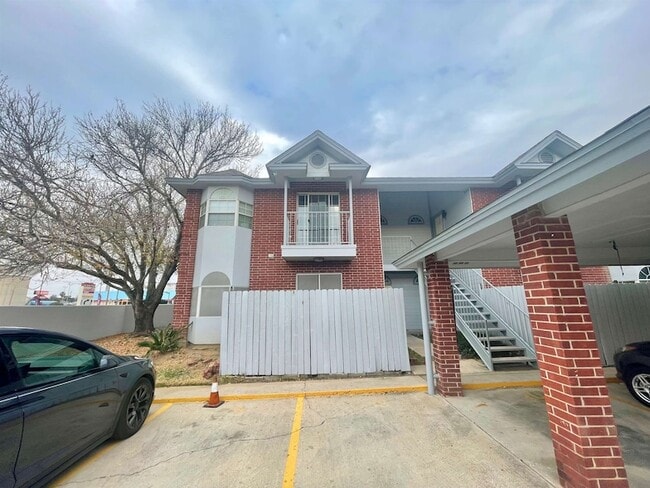 Building Photo - 1205 International Blvd Unit 20