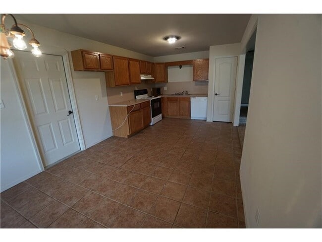 Photo - 3 bed, 2 bath, 1 car garage House