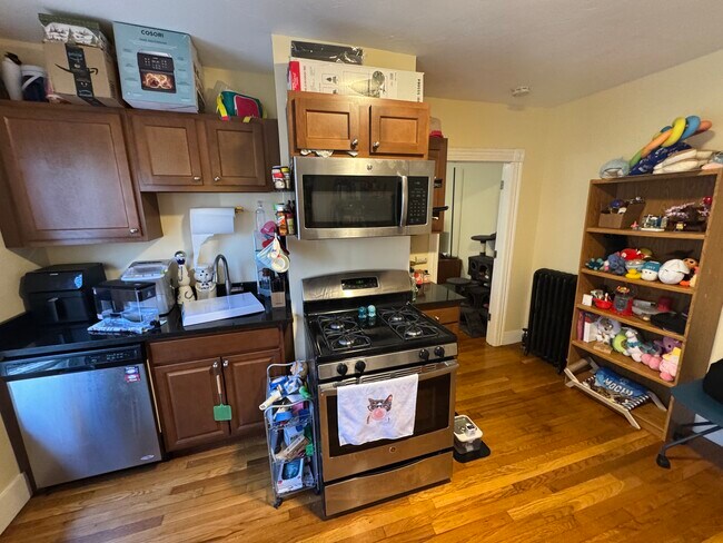 5 Blake St Unit 1A