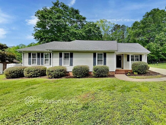 Photo - 229 Hughey Dr House