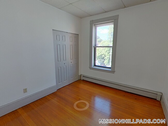 Photo - 1540 Tremont St Unidad 2R