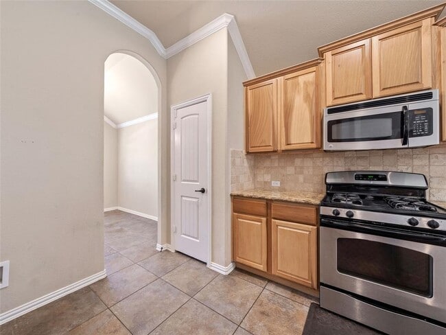 Photo - 1905 Meandering Meadows Dr