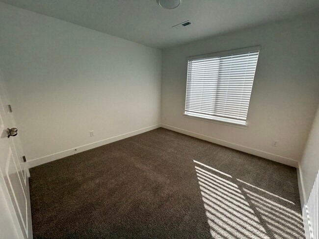 Photo - 2081 N 4100 W