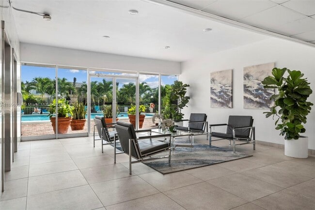 Photo - 401 Golden Isles Dr Unit 304