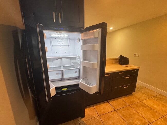 Photo - 401 SW 10th Ter