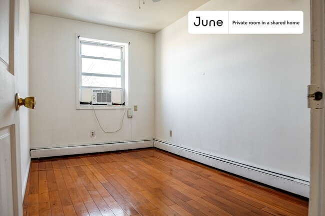 Photo - Room in Shared 2 bed/2 bath home Unit B