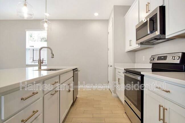 Photo - 840 Blue Creek Dr