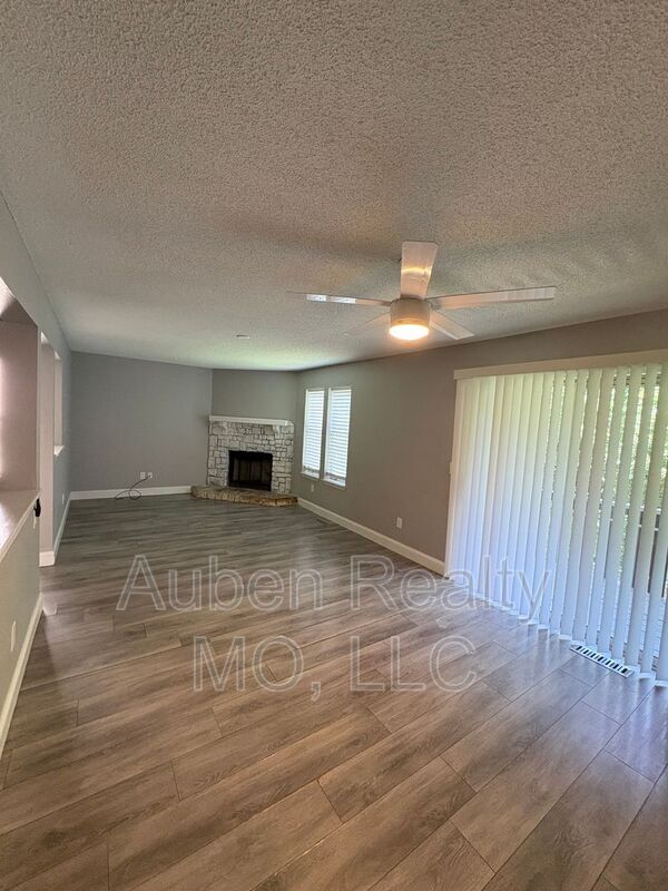 Photo - 6815 NW Mokane Ave