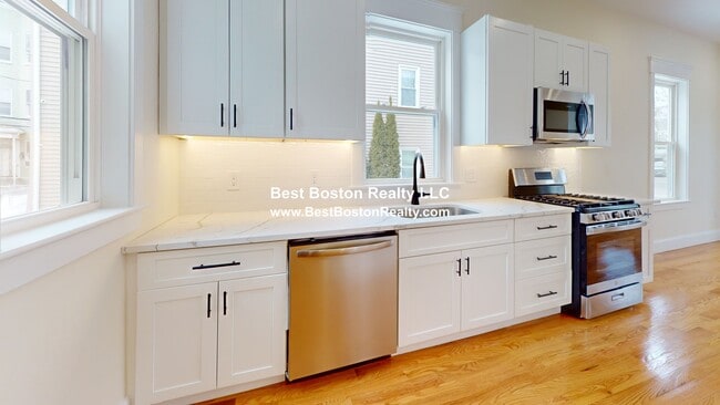 Photo - 244 Somerville Ave