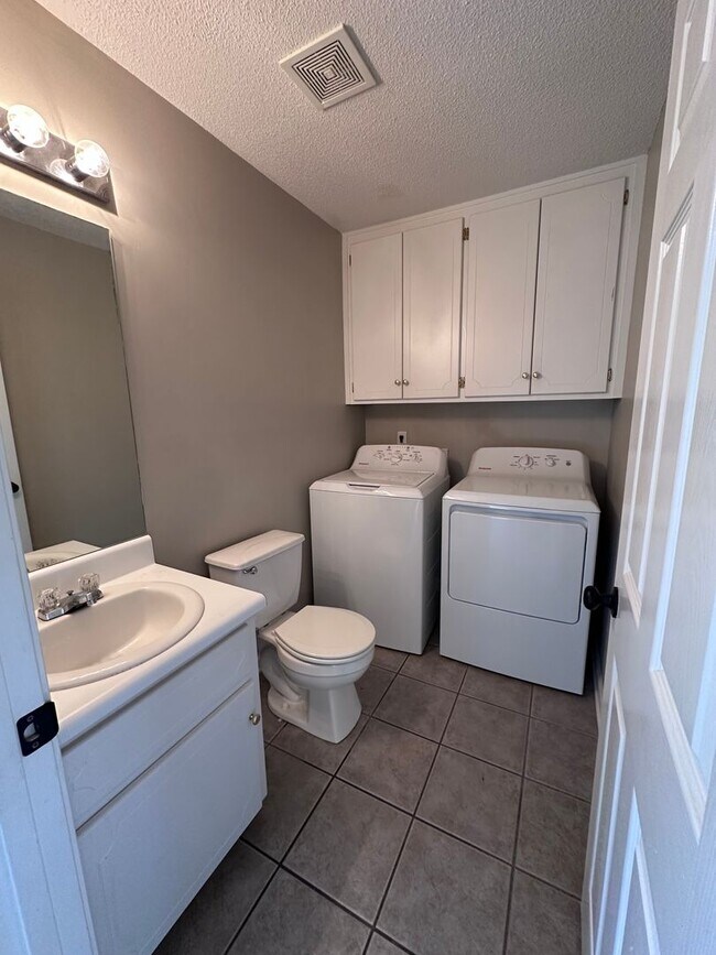 Photo - 132 S Spring View Dr Unit 132 S Springview Drive