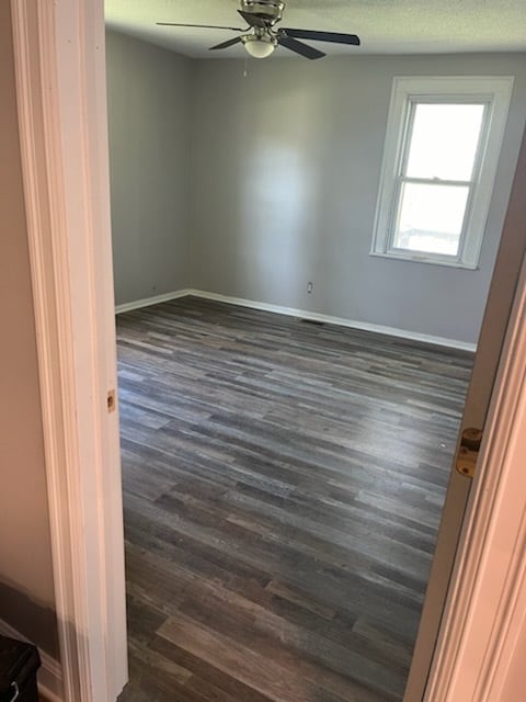 Photo - 6921 Milestrip Rd