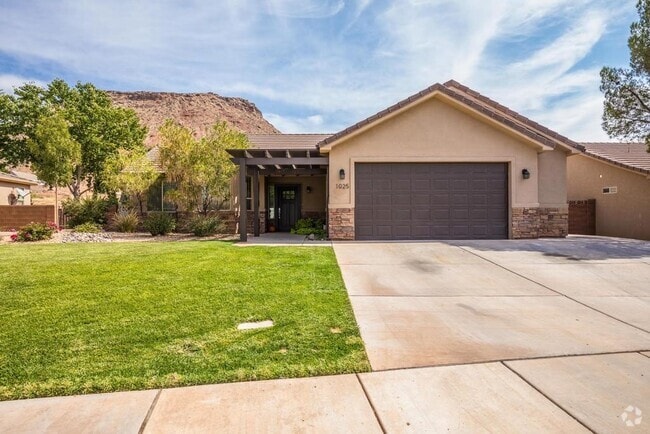 Building Photo - 1025 White Sands Dr Rental
