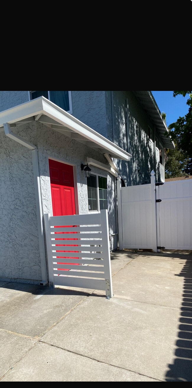 Building Photo - 8048 Copperwood Dr Rental