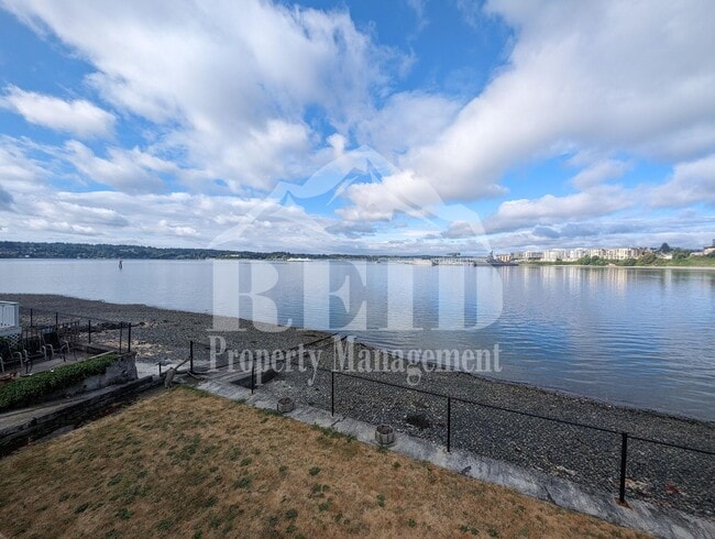 Photo - 305/307 Shore Unit 305