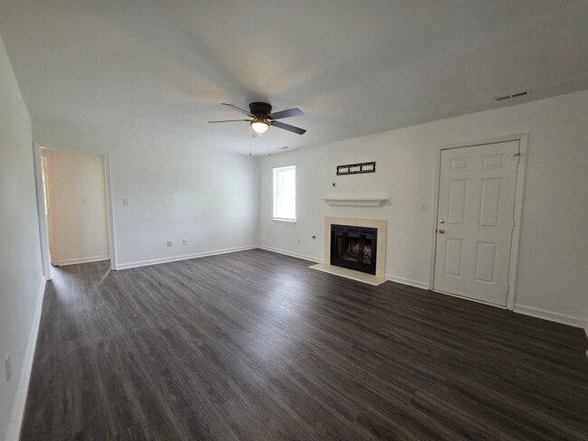 Photo - Freshly Updated 4-Bedroom Home on a Spacious Corner Lot in Horse Creek Farms