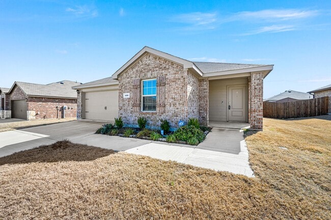 Building Photo - 508 Windrow Dr