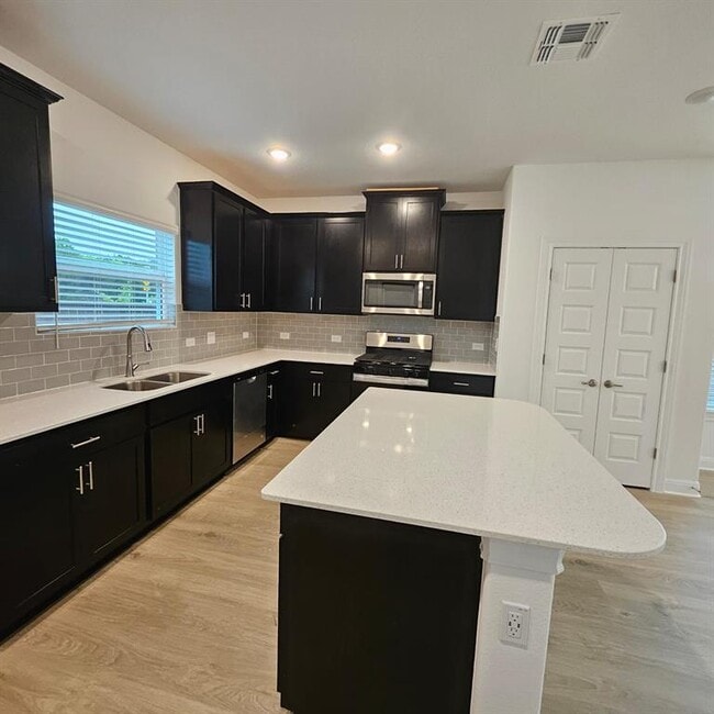 Photo - 10017 Milton Albert Way