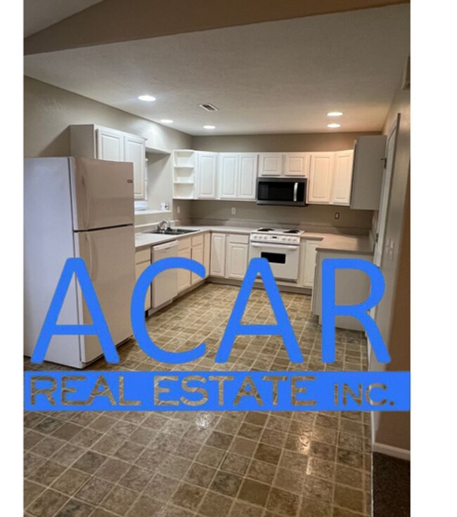 Photo - 2 bedroom, 1 bath duplex