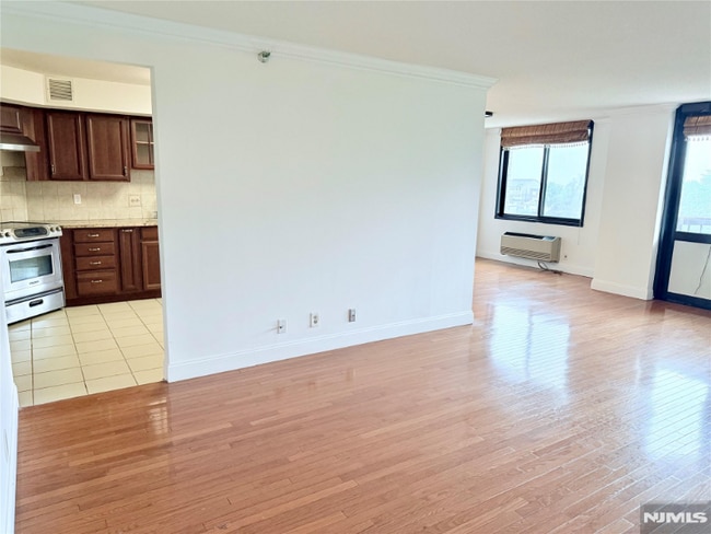 Photo - 1265 15th St House