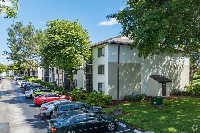 Cascades at Hammocks - Cascades at the Hammocks