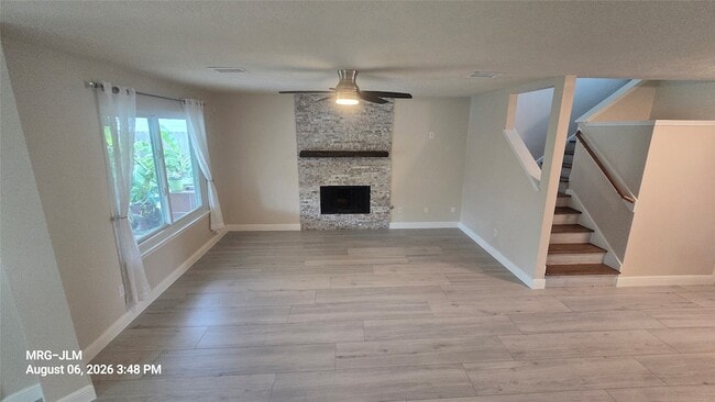 Photo - 7239 Foxbrook Dr